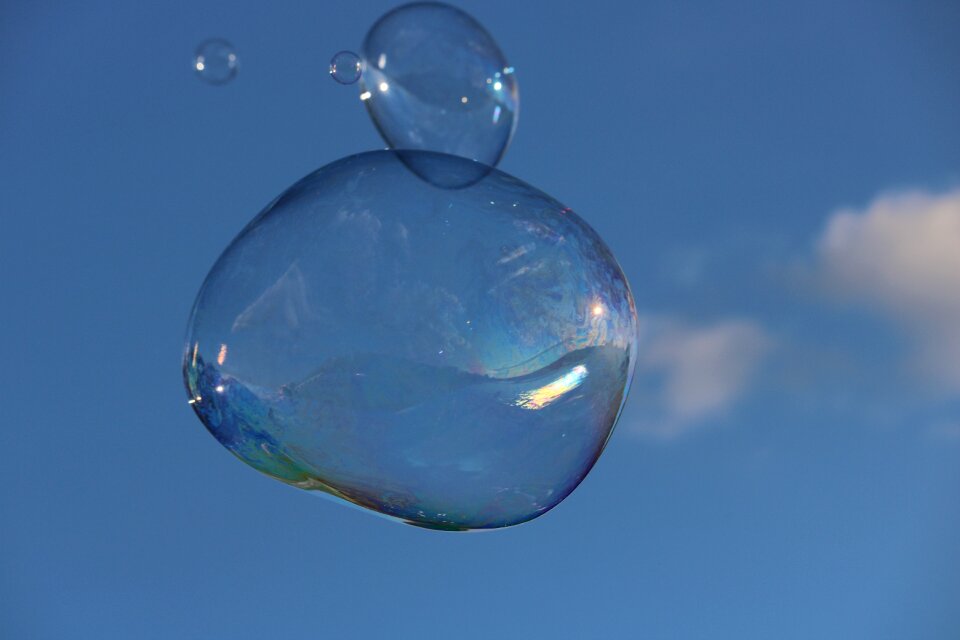 Lightness children's games blue sky