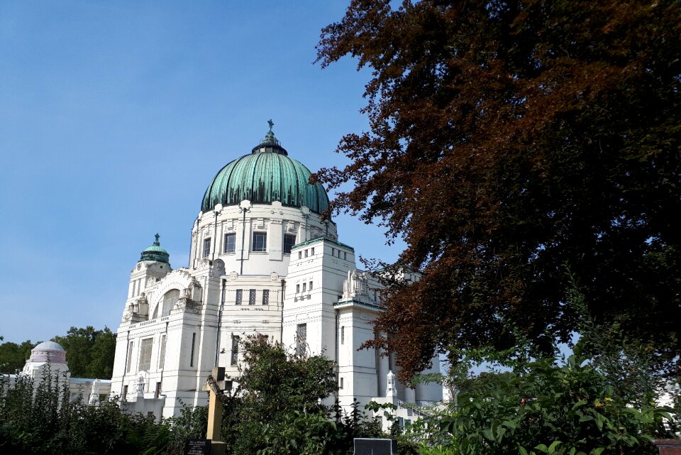 Vienna monument cemetery church