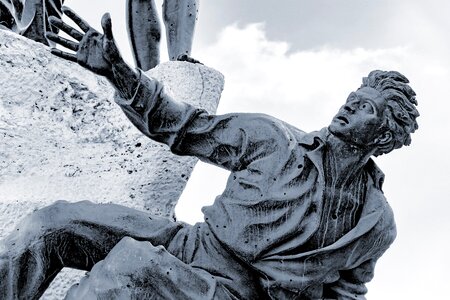 Sculpture martyr man