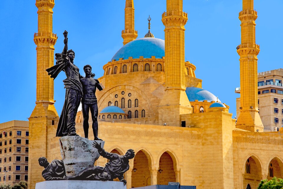 Muslim square statue
