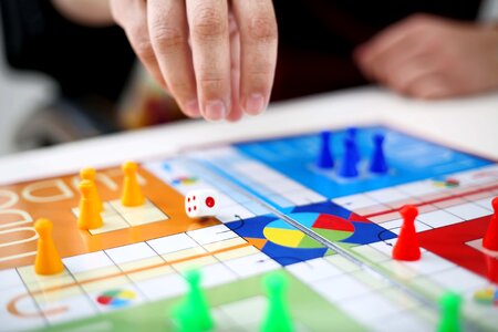 Person ludo dice