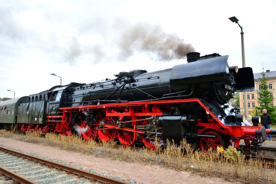 Tank locomotive operational special crossing