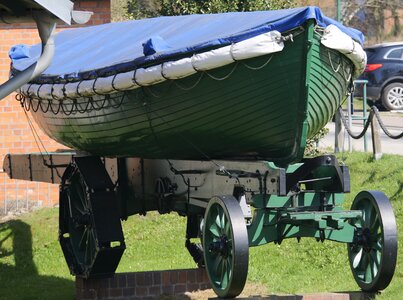 Historic rescue boat trailer transport system