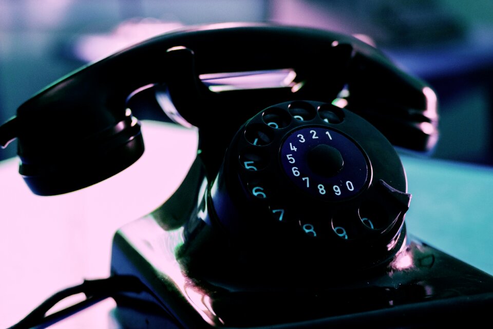 Dial phone telephone handset communication