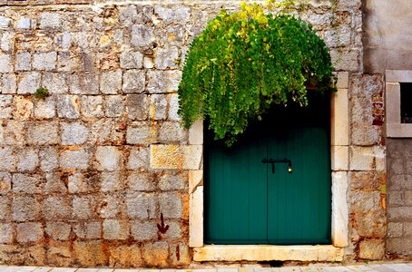 Eaves door frame doorway