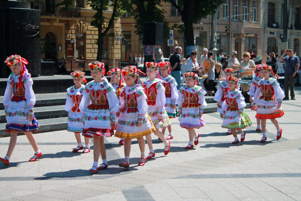 Folk costume ukraine lviv