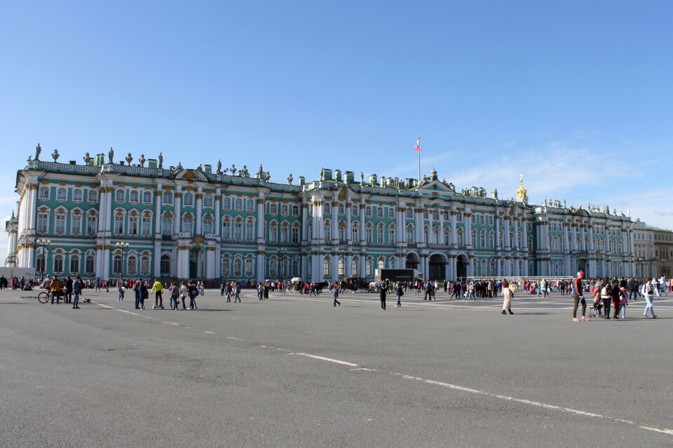 Hermitage palace square sights
