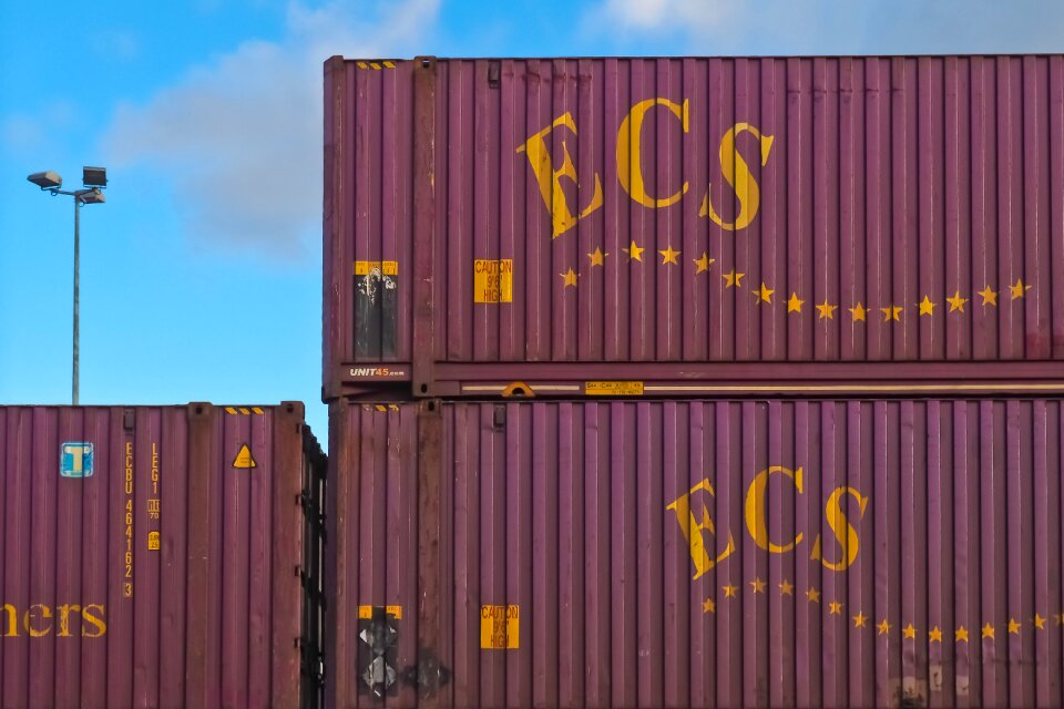 Cargo transport shipping