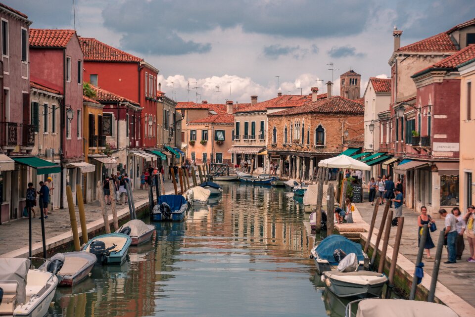 Channel colorful tourism