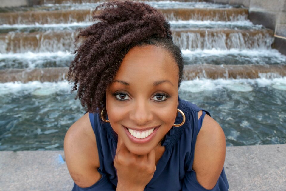 Model waterfall brown