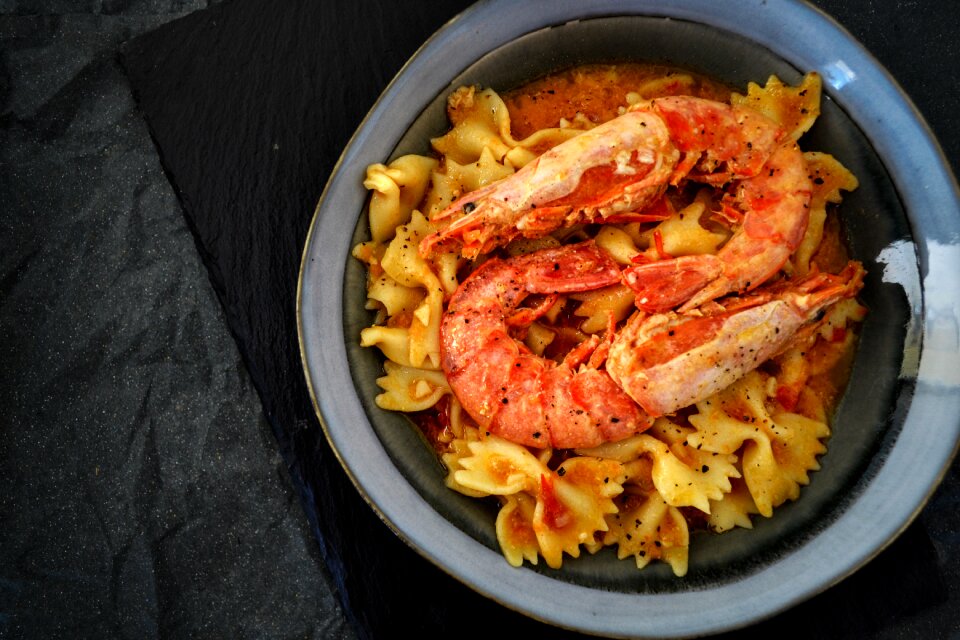 Tomato sauce plated