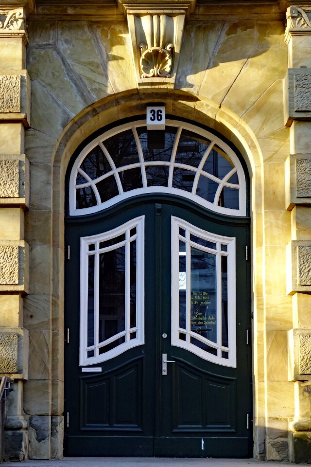 House school art nouveau