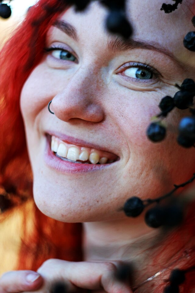 Portrait woman flowers