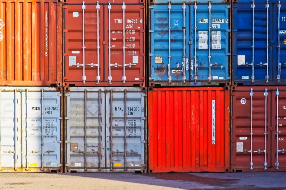 Cargo transport shipping