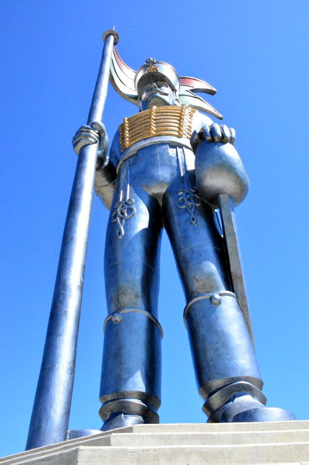 Technology statue architecture