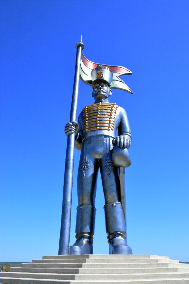 Technology statue architecture