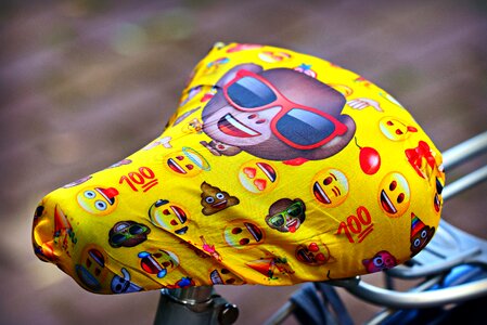 Sunglasses emoji fashionable