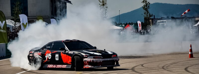 Speed smoke drifting