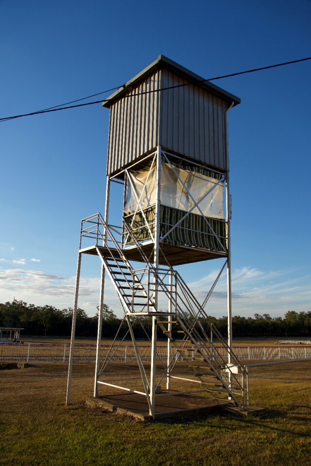 Tower vantage communication