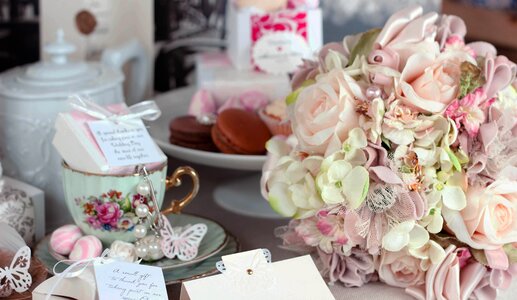 Vintage roses pearls