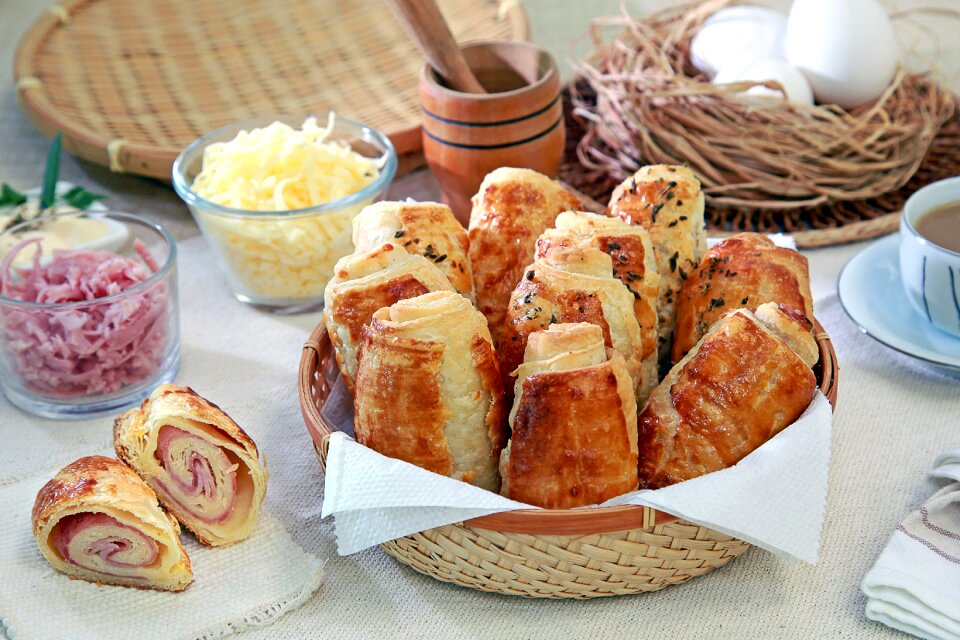 Eat kitchen snack