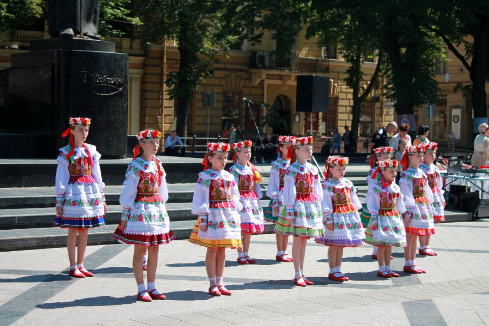 Address by song folk costume