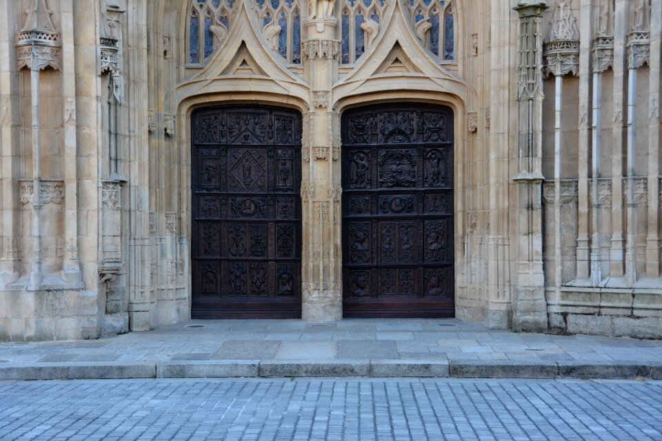 Cathedral sculpture limoges