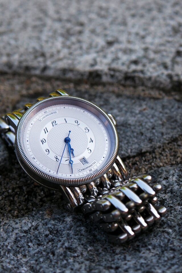 Jewellery wrist watch time
