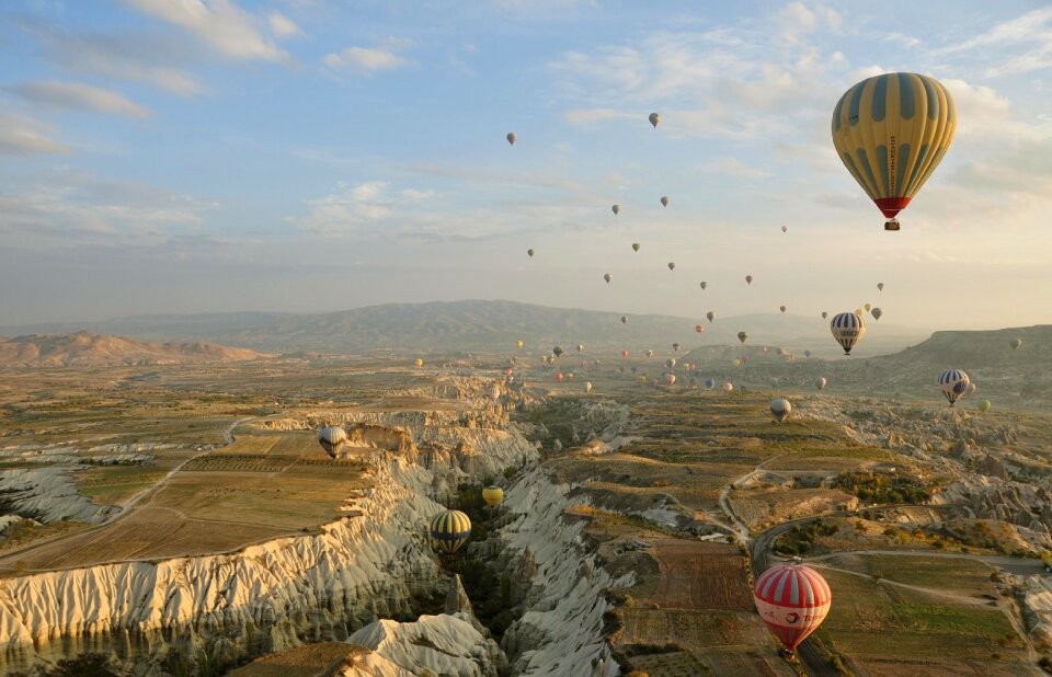 Hot-air ballooning over turkey