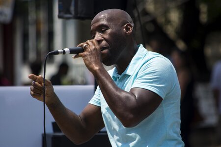 Music performer black