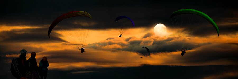 Paragliding paraglider vacations