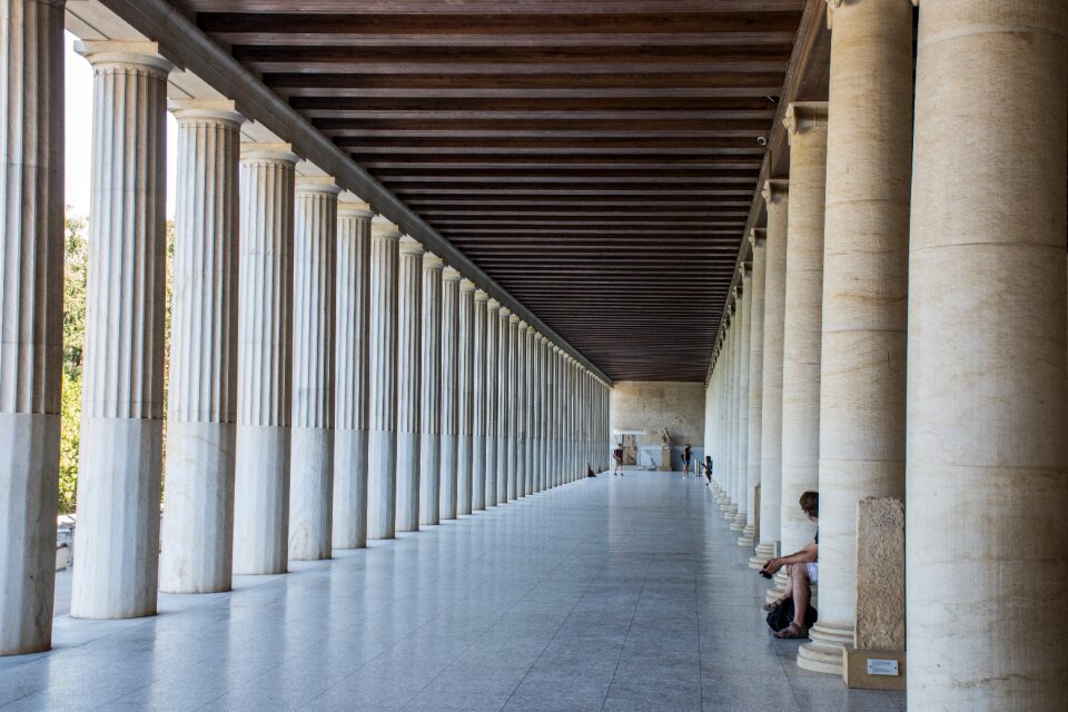 Distance columns construction
