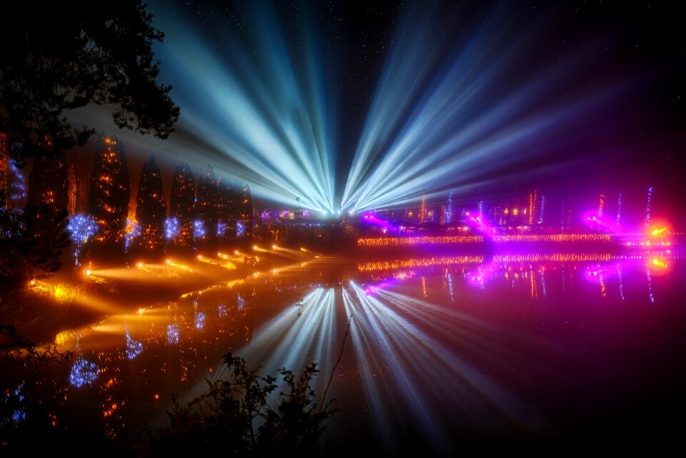 Party lighting light