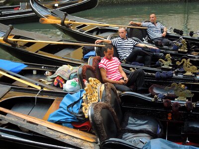 Tourism gondolier water photo