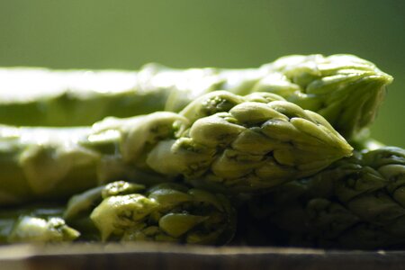 Asparagus time eat green