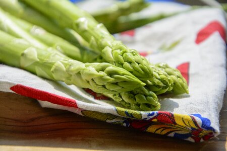 Asparagus time eat green