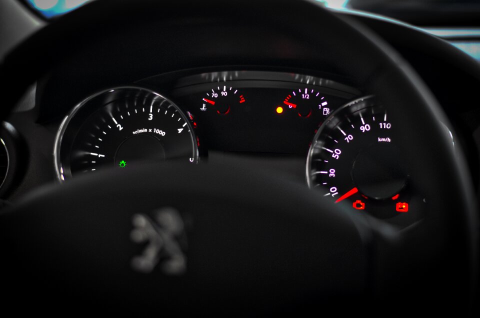 Vehicle speedometer appliances