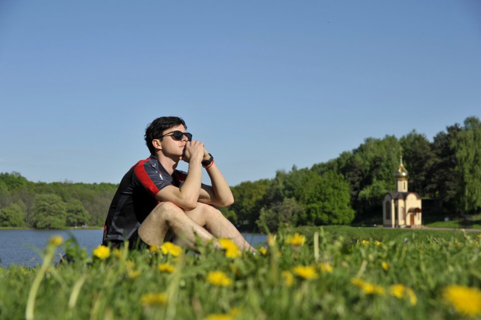 Dandelions guy player
