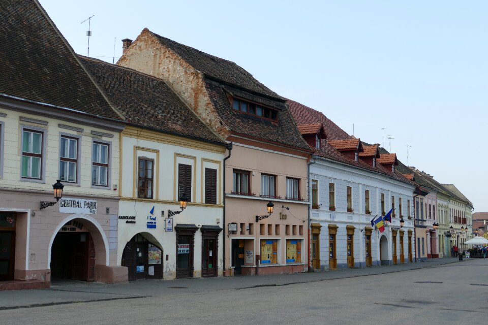 Historic center medias road