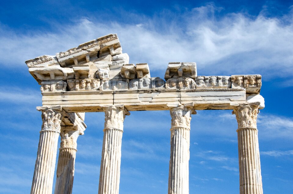 Vacations antiquity building