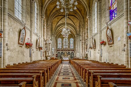Building chapel catholic