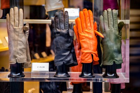 Glove fashion shopping photo