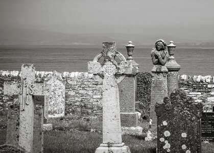 Sea black and white scotland photo