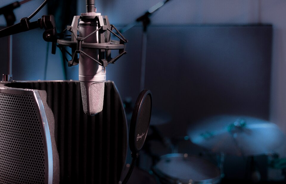 Singing studio recording music