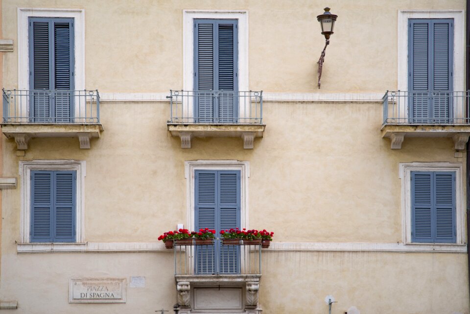 House balcony architecture