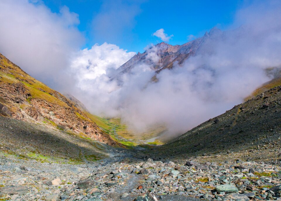 Valley clouds valais