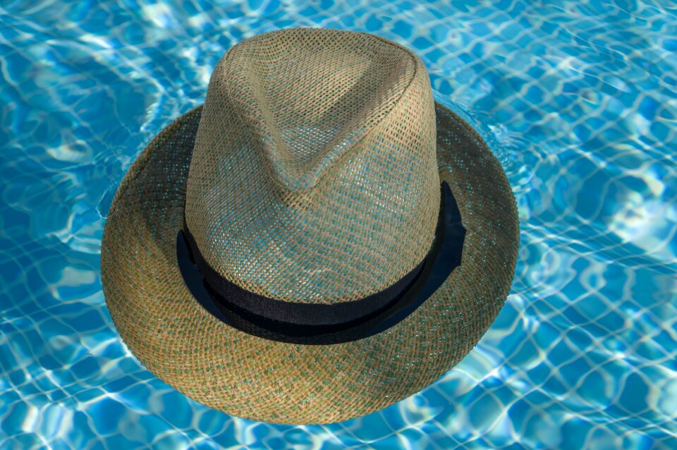Swimming pool holiday bathing