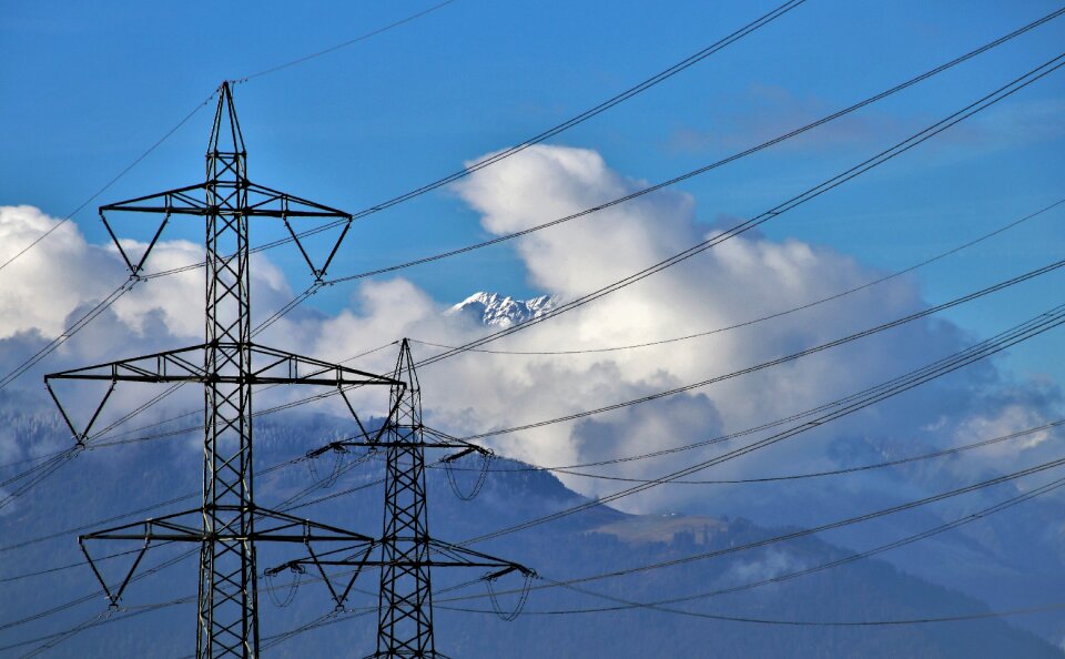 Insulators clouds technology