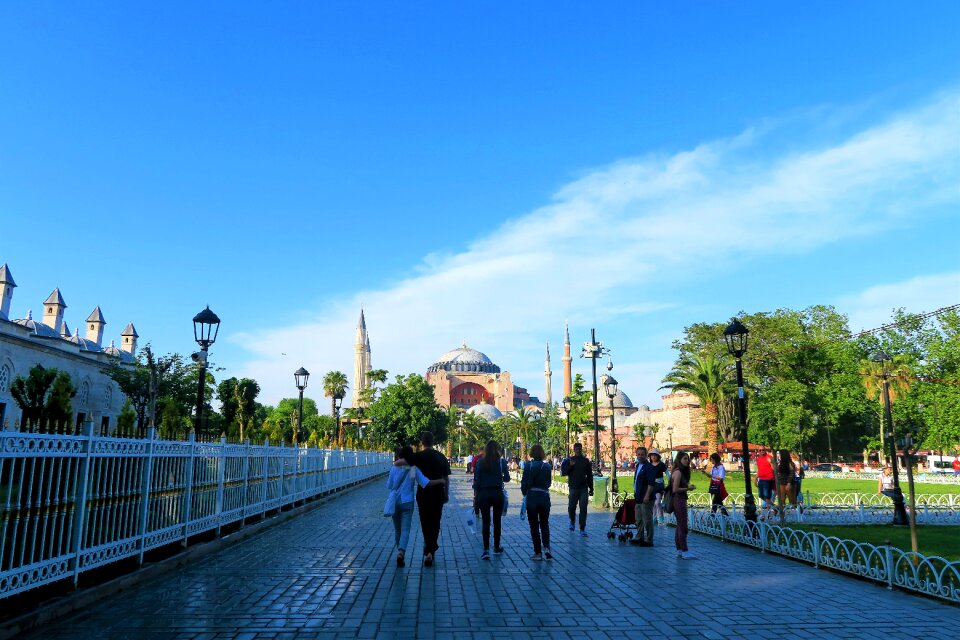 Religion minaret city