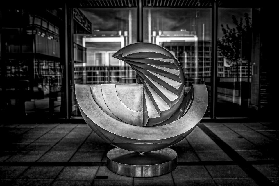 Building modern abstract